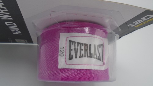 Everlast Hand Wraps (120-Inch, Pink) - Picture 2 of 3