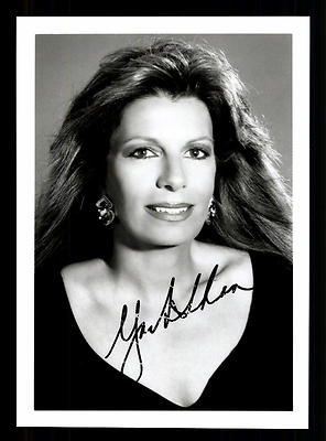 Princess Yasmin Aga Khan Autogrammkarte Original Signiert ## BC G 13993
