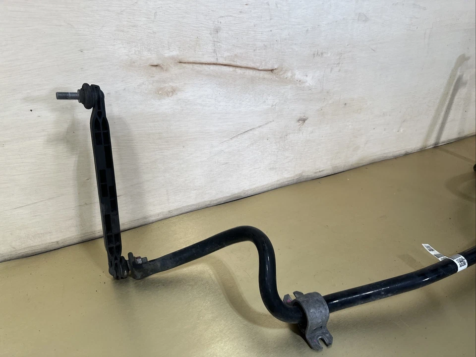 2013 CHEVROLET VOLT FRONT STABILIZER BAR Oem - Image 2 of 4