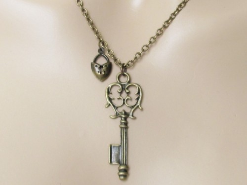 Collar de cerradura y llave antiguo collar de llave esqueleto collar de llave esqueleto joyero de llave - Imagen 1 de 5