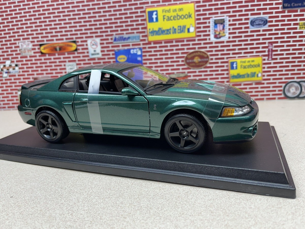 ミニカー Cult 1/18 MG B GT V8 tundra green 1974 Cult 1/18 MG B