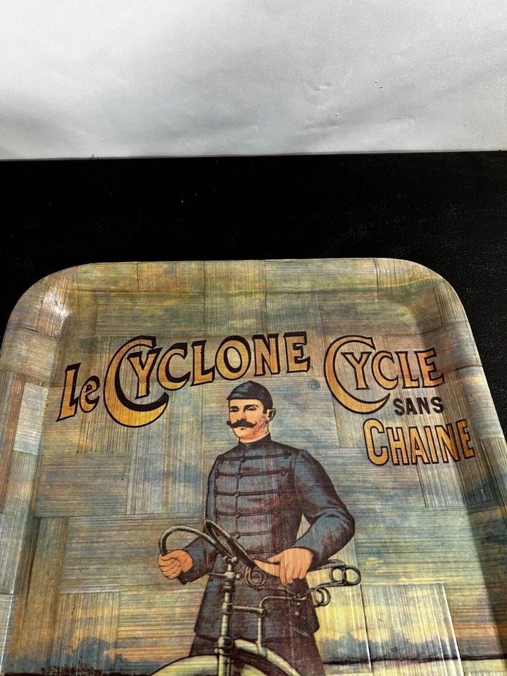 TRAY: Bicycle Le Cyclone Sans Chaine Woven Bamboo Poster Art. VGC - Image 2 of 4
