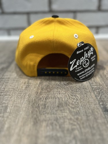 University of Michigan Snapback Vintage New With Tags Original SnapBack Zephyr - Picture 2 of 2