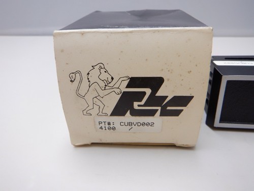Red Lion CUBVD002 CUBVD Miniature DC Voltmeter new - Picture 4 of 5