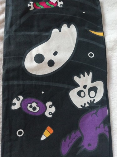 Disney Parks Halloween Mickey Kürbis Geist 2022 BOO Halloween Küchentuch Neu - Bild 2 von 3