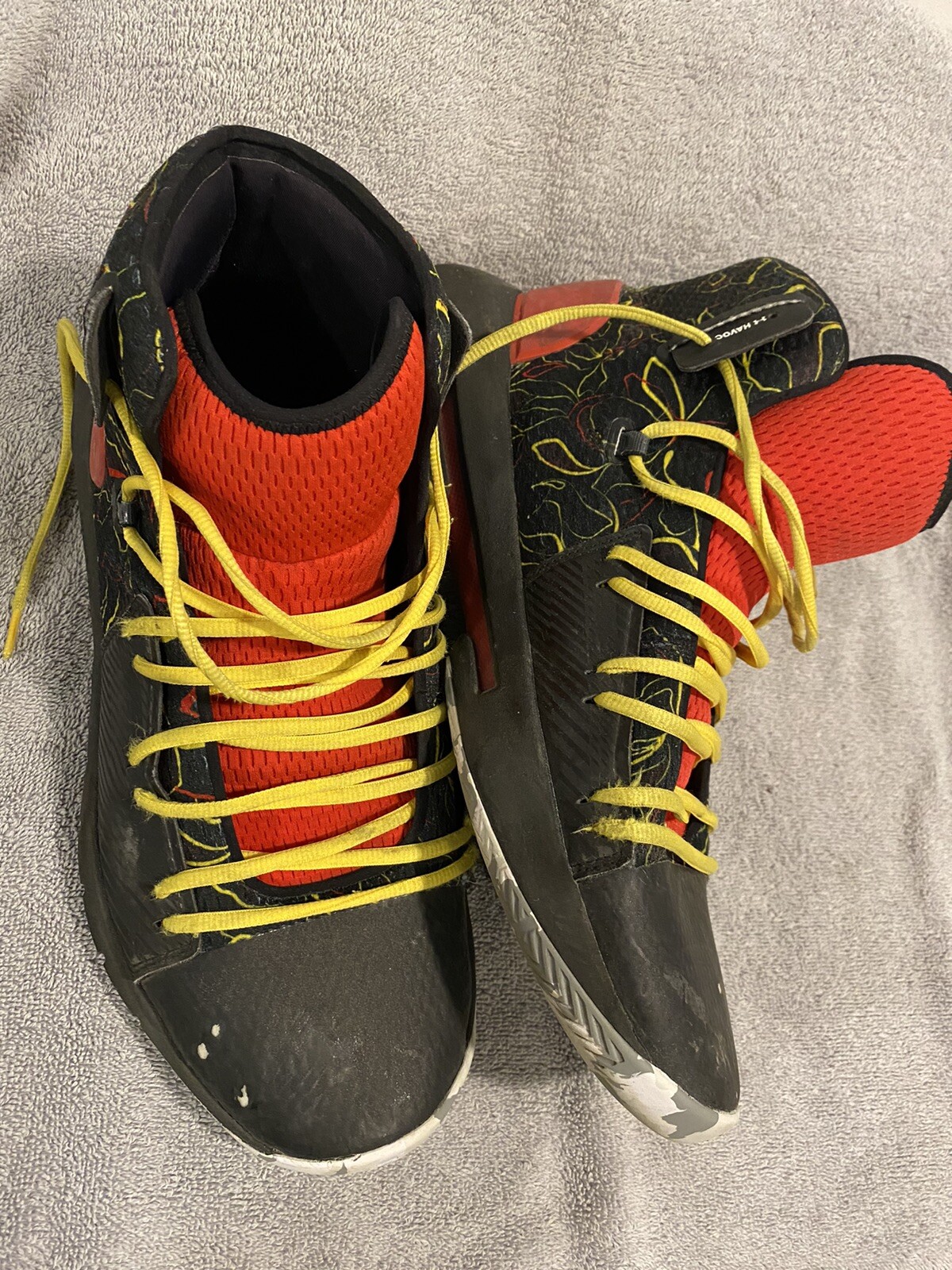 Used Worn Under Armour ICON Basketball Shoes Size 13 Gem