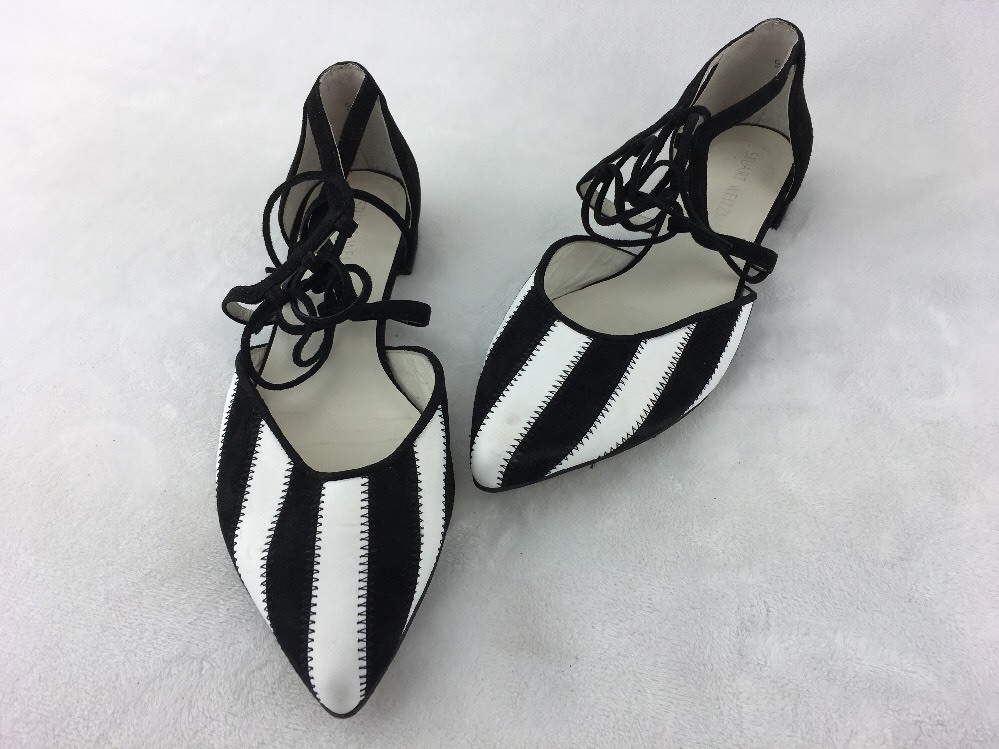 Stuart Weitzman Black White Striped Suede Lace Up D'Orsay Flat Size 9M B734 Stuart Weitzman Black White Striped Suede Lace Up D'Orsay Flat Size 9M B734