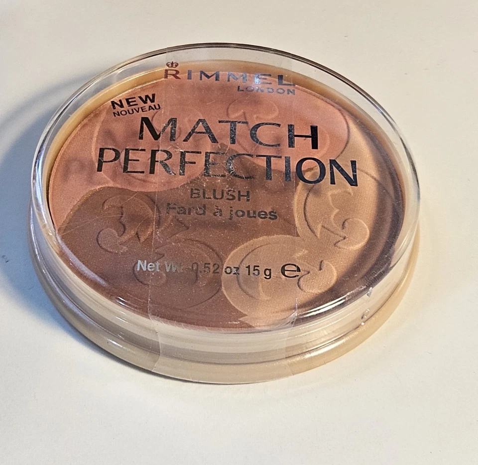 Rimmel Match Perfection Blush 004 MEDIUM/DARK Discontinued - Image 2 of 3