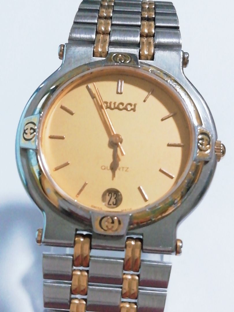 Gucci 9000M Analog Quartz Men Overhauled Watch Working