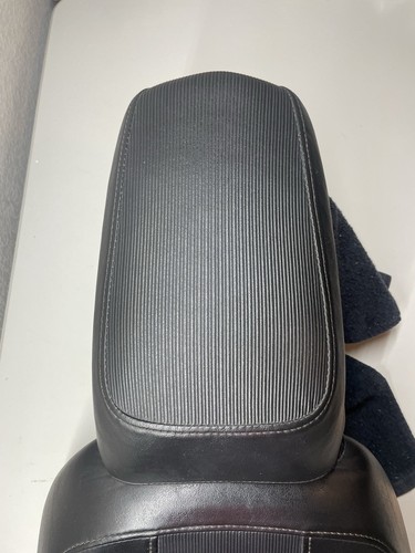 OEM 13-17 Genuine Harley Davidson Breakout Softail Solo & Pillion Seat H-D - Picture 4 of 24