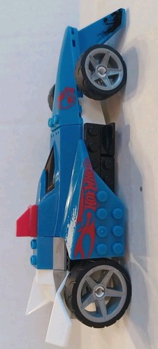 Mega Bloks Hot Wheels Building Set Bad To The Blade #91719 Car + Figure - Picture 6 of 7