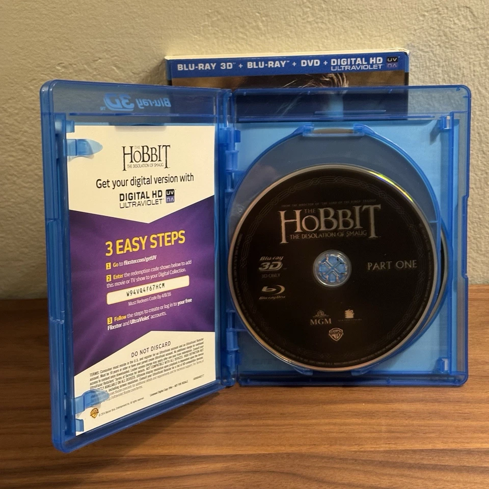 THE HOBBIT The Desolation of Smaug 2014 Blu-ray & 3D Blu-ray 5-Discs Very Good - Image 3 of 4