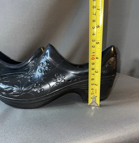 Women’s DANSKO Black Floral Comfort Clogs, Size 40 - Picture 4 of 8