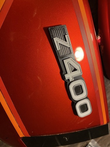 Ricambio Logo Loghi Fregio Kawasaki Z 400 Nuovo - Foto 4 di 6