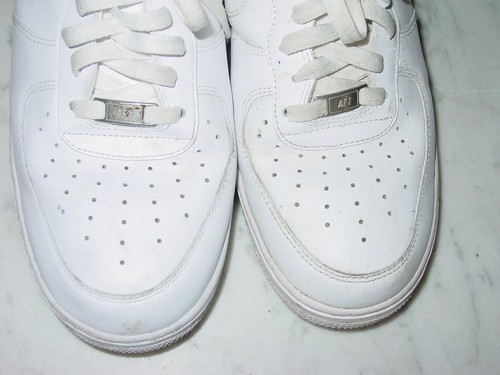 2017 Nike Air Force One 07 White Leather Low Shoes! Size 13 - Picture 7 of 12