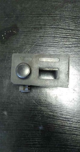 84-91 BMW 3er 325i OEM Scheinwerfer Schalter Blende Blende Abdeckung 1370655