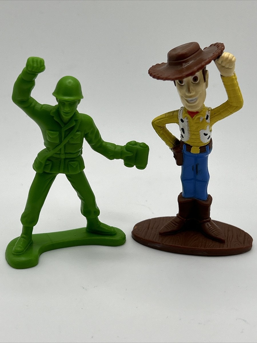 General Mills Disney Pixar Toy Story 2 Woody & Army Soldier