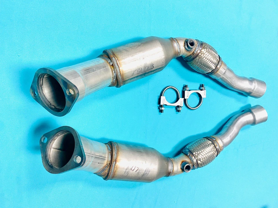 Fits:2005-2008 Dodge Magnum 5.7L R.W.D L.H/R.H  Catalytic Converter With Flex - Изображение 2 из 3