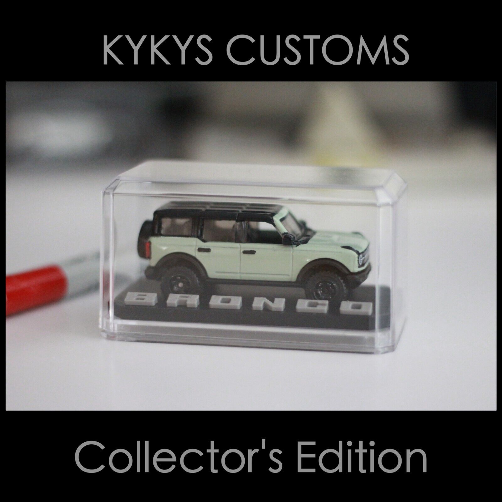 KYKYS Collector's Edition - Matchbox 2021 Ford Bronco in Cactus Grey* w/ Case