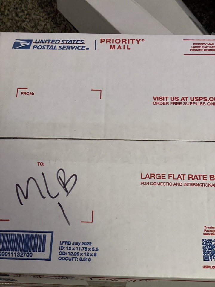 202122 Large Flat Rate Box MLB Baseball Cards 3000+ Topps Flag