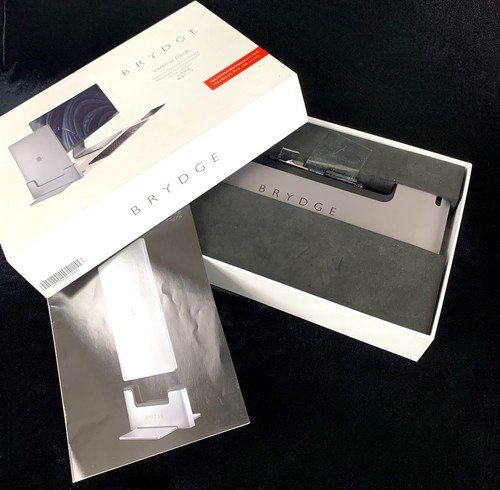 New Brydge Space Saving Laptop Stand Vertical Docking Station 16in Macbook Pro - Picture 3 of 13