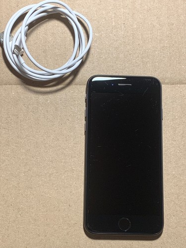 Apple iPhone 7 - 32GB Matt Black  (Unlocked) A1660 (CDMA + GSM) - Picture 1 of 10