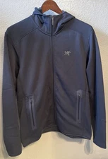 Arc’Teryx Men’s Kyanite Hoody! Med. Black Sapphire. Brand New W Tags, Free Ship!