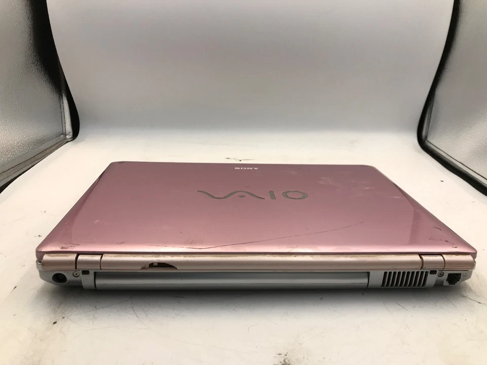 Sony VAIO PCG-5J2L Intel Core 2 Duo 14" ROSA 4 GB RAM - ARRANQUES/FALTAN PIEZAS- MZ Foto 4 de 4