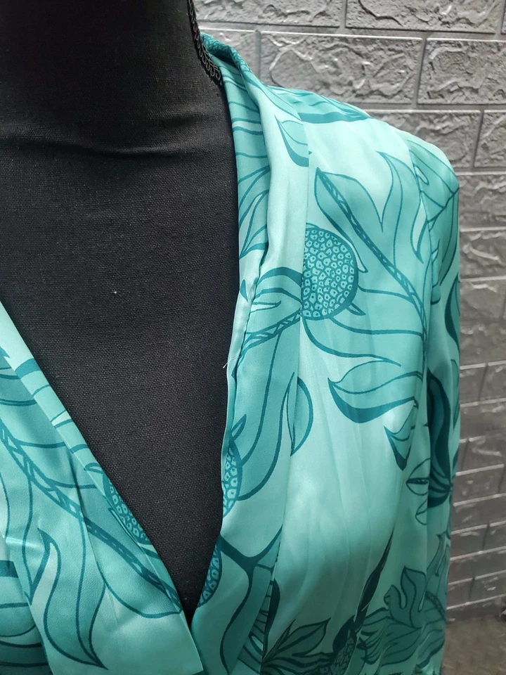 New Missing Polynesia Melani Cover Up Teal Size 1 US - Image 3 of 4