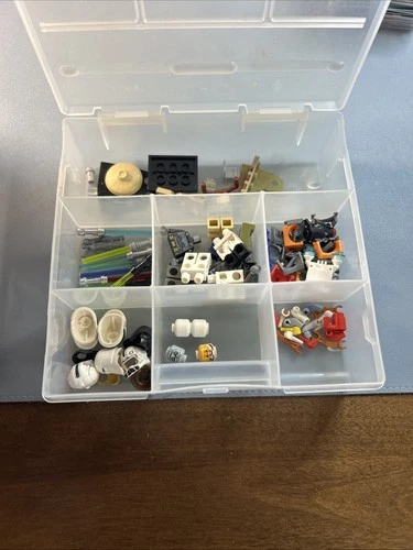 Lego Star Wars Minifigure Lot Misc Pieces Weapons Accessories Hilts Lightsabers