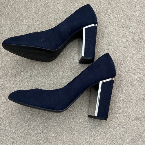 New Look Navy Court Shoe With Silver Accent UK 6 - Picture 2 of 5
