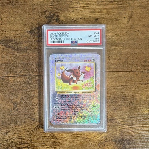 Pokémon Eevee Legendary Collection Reverse Foil 74/110 PSA 8.5 Slab 2002