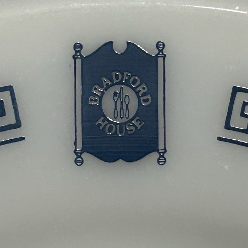 Vintage WT Grant BRADFORD HOUSE Hotel Pyrex Corning Restaurant Ware 6.75” Plate - Picture 3 of 5