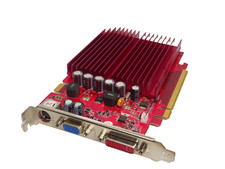 GAINWARD GeForce 7300 GT 256MB DDR2 PCI-E SCHEDA GRAFICA DVI TV-Out VGA #GK11000
