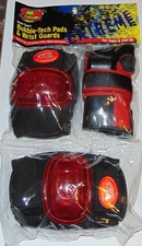 CX Sport Multi-sport Bubble Tech pads wrist guards NIP Ages 6+ wrist knee elbow