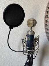 Home Studio Recording Kit Audio Interface, Mic Preamp And Condenser Mic Stand