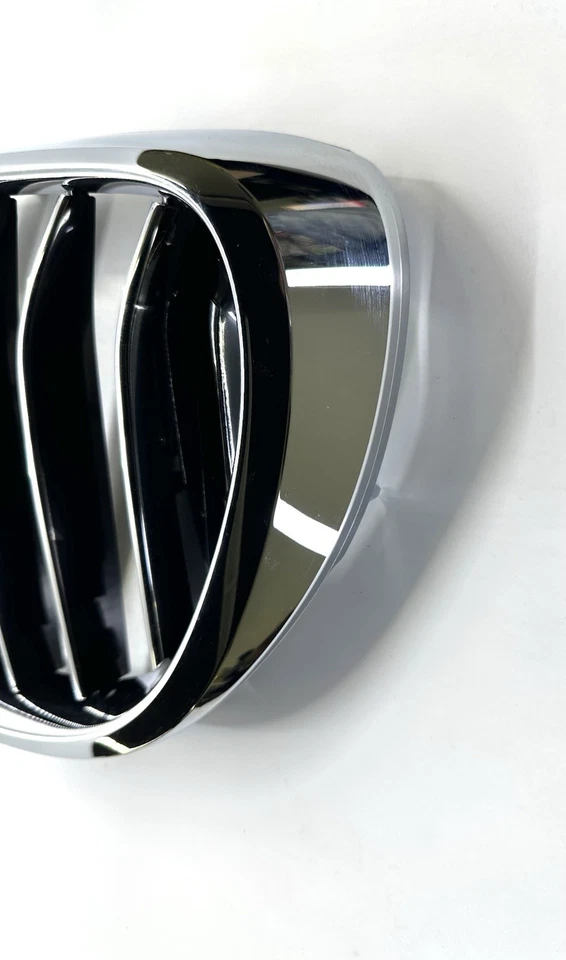 OEM 2016-2018 BMW F01 LCI 740i 750i parrilla izquierda cromada 51137357011 Foto 2 de 4