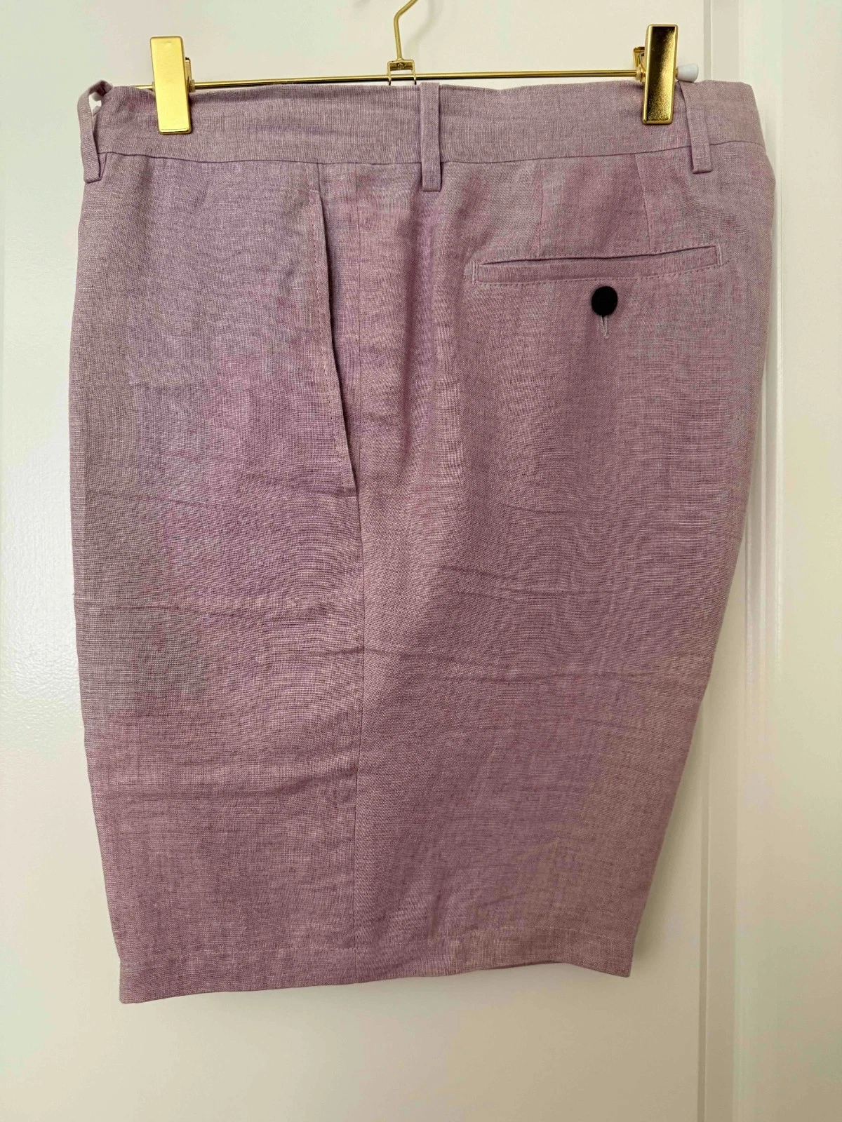 Burberry Linen Shorts 7" Men's Short Size US42 (EU/IT 52) Waist 34
Opens in a new window or tab