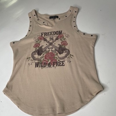 Almost Famous Junior  XL Beige Ribbed V-Neck Studded Graphic Print Tank Top