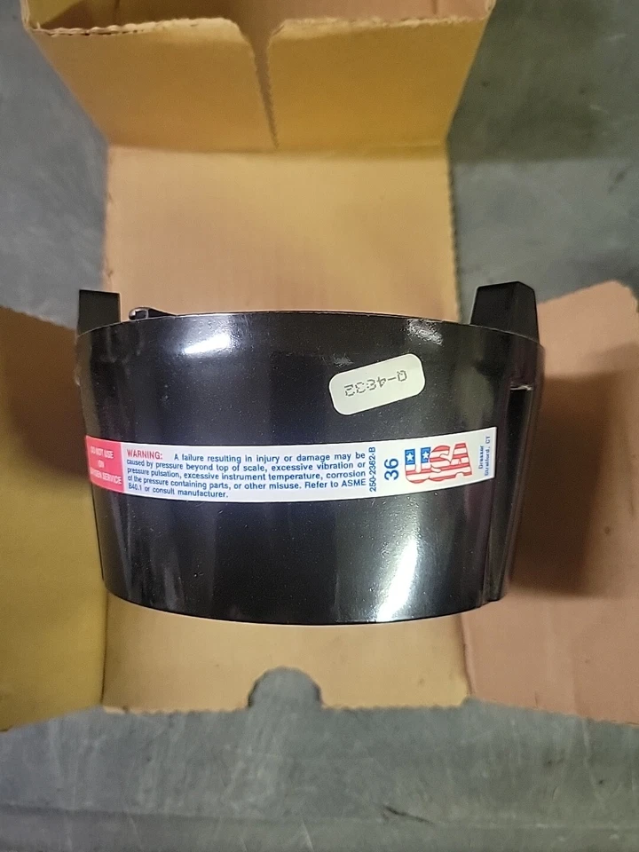 Manómetro de prueba ASHCROFT 4-1/2", 0 a 600 psi 45-1279RS 04L 600, 1/2 NPT  Foto 3 de 4