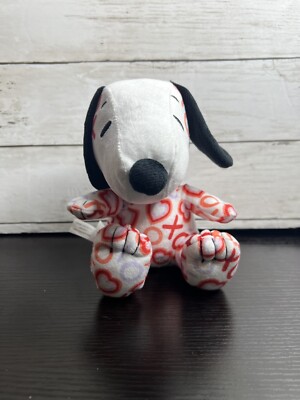 Peanuts Snoopy Valentine's Day Plush Figure Toy Hallmark