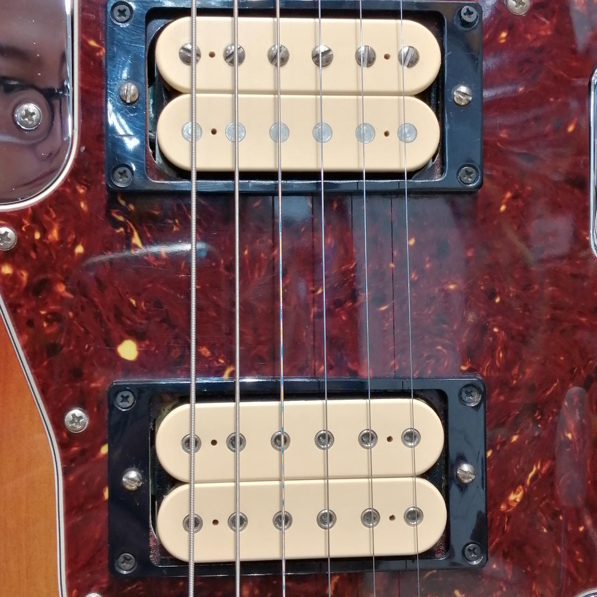 ギター Fender Mexico  Cobain Jaguar Amazon.com: Fender Kurt Cobain Jaguar NOS - 3-Tone Sunburst