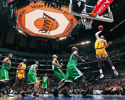 Kobe Bryant❣️NBA wesome❣️ NBA Los Angeles Lakers Kobe Bryant vs Boston Celtics Color 8 X 10