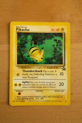 Pikachu 27 Black Star Promo Pokémon Card (Pre-Owned) Mint