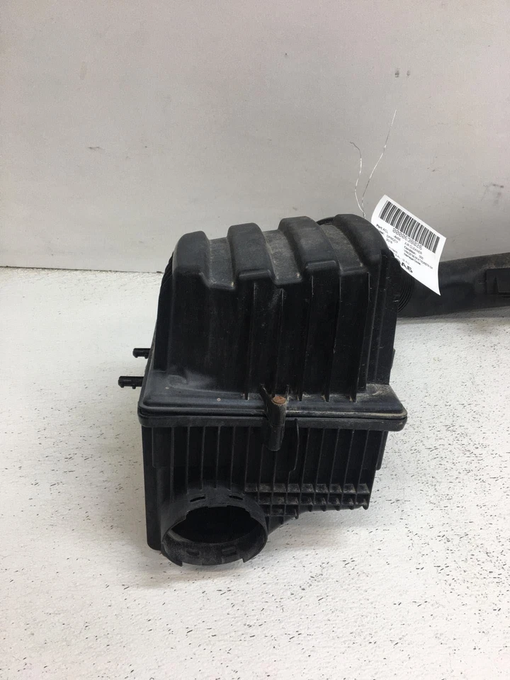 Очиститель воздуха 16 DODGE PROMASTER CITY 2,4 л - Изображение 2 из 2