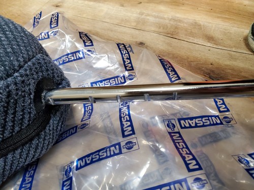 NOS NEW 1989 1990 Nissan Pulsar Headrest 86400-07Y01 BLUE - Picture 4 of 6