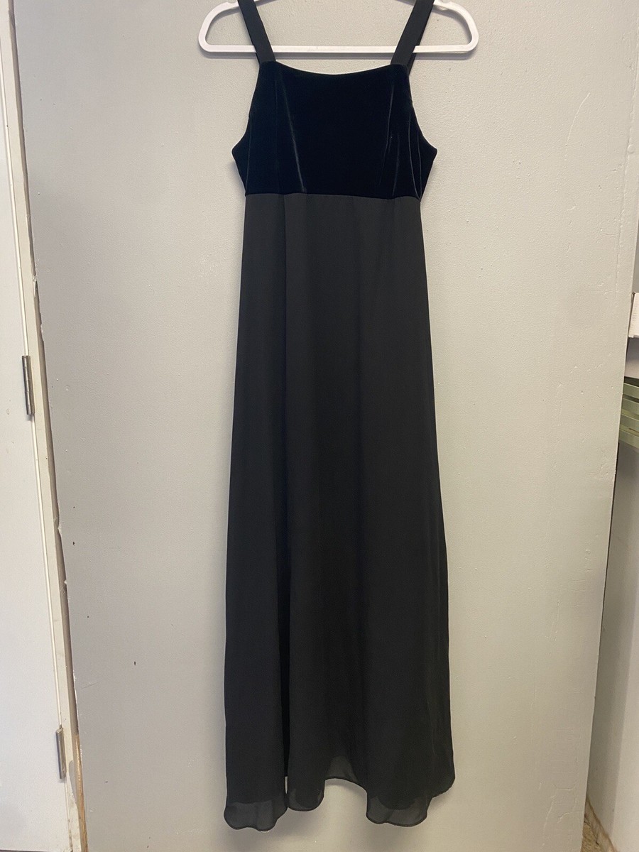 Night Way Collection Black Evening Gown Dress Formal Size 4