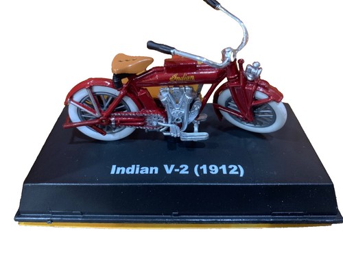 NewRay RoadRider Vintage Indian Motorcycle Green 1:6 Scale Diecast