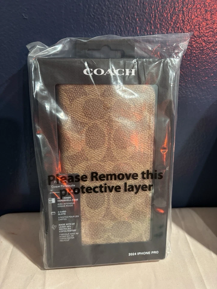 Coach Signature Canvas Wallet Folio Case for iPhone 16 Pro - Designer Phone Case - Image 3 of 4