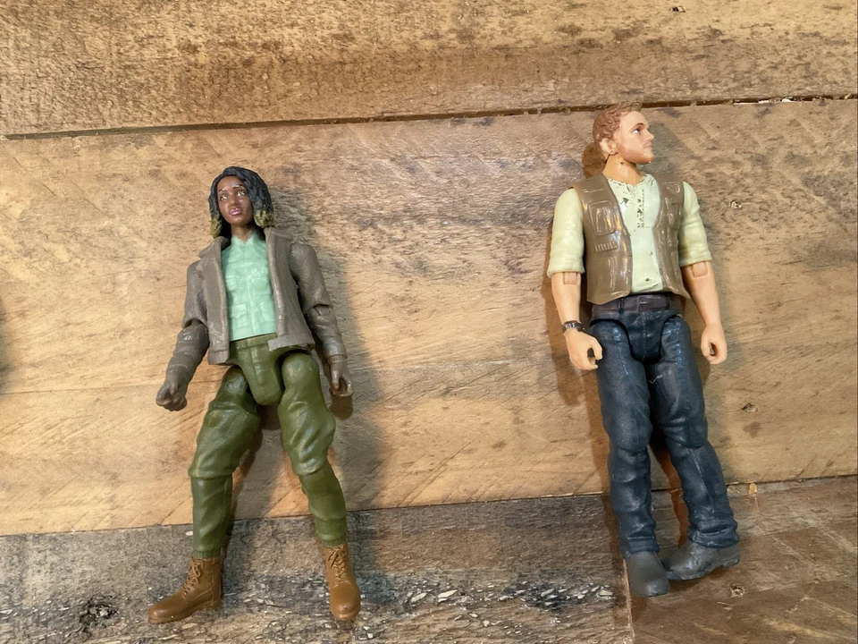 "Lote de 4 figuras de acción humanas de Jurassic World - 4"" - Mattel - sueltas - se envía gratis" Foto 3 de 4